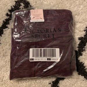 ***BRAND NEW VS INCREDIBLE ESSENTIAL LEGGINGS***